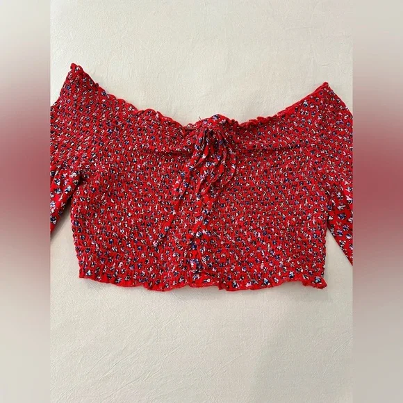 Floral off shoulder top - Picture 2 of 5